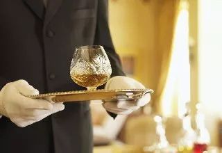 酒店管理的“味蕾艺术” 餐饮管理的核心价值与实践路径